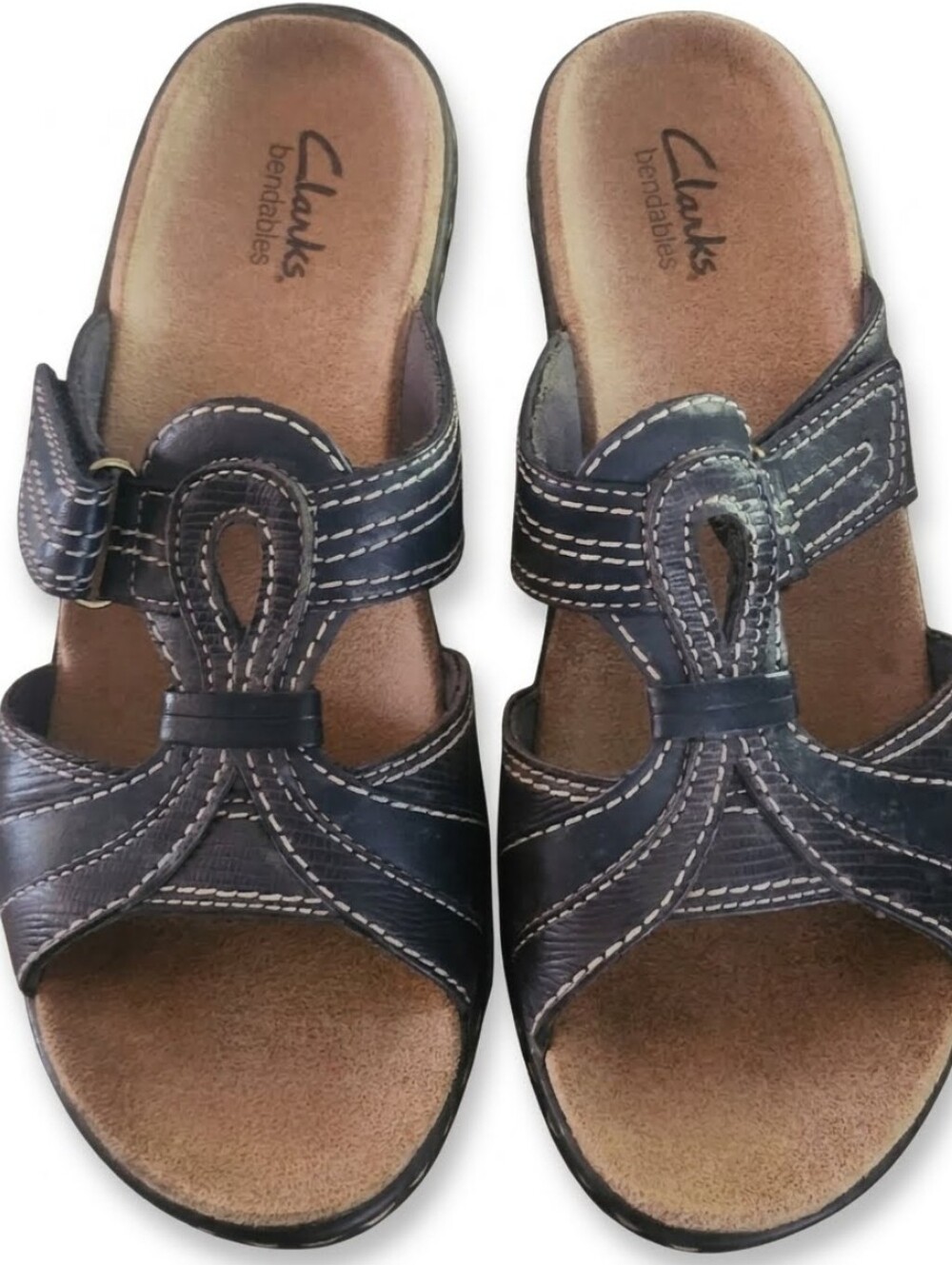 Clarks Bendables Navy Leather Slip On Sandals Size 7.5